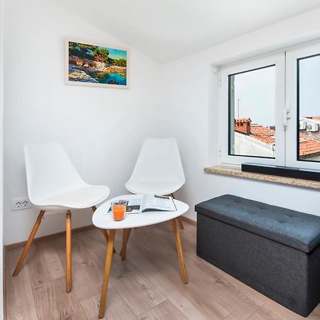 罗维尼Casa Bellavista Sea View别墅 外观 照片