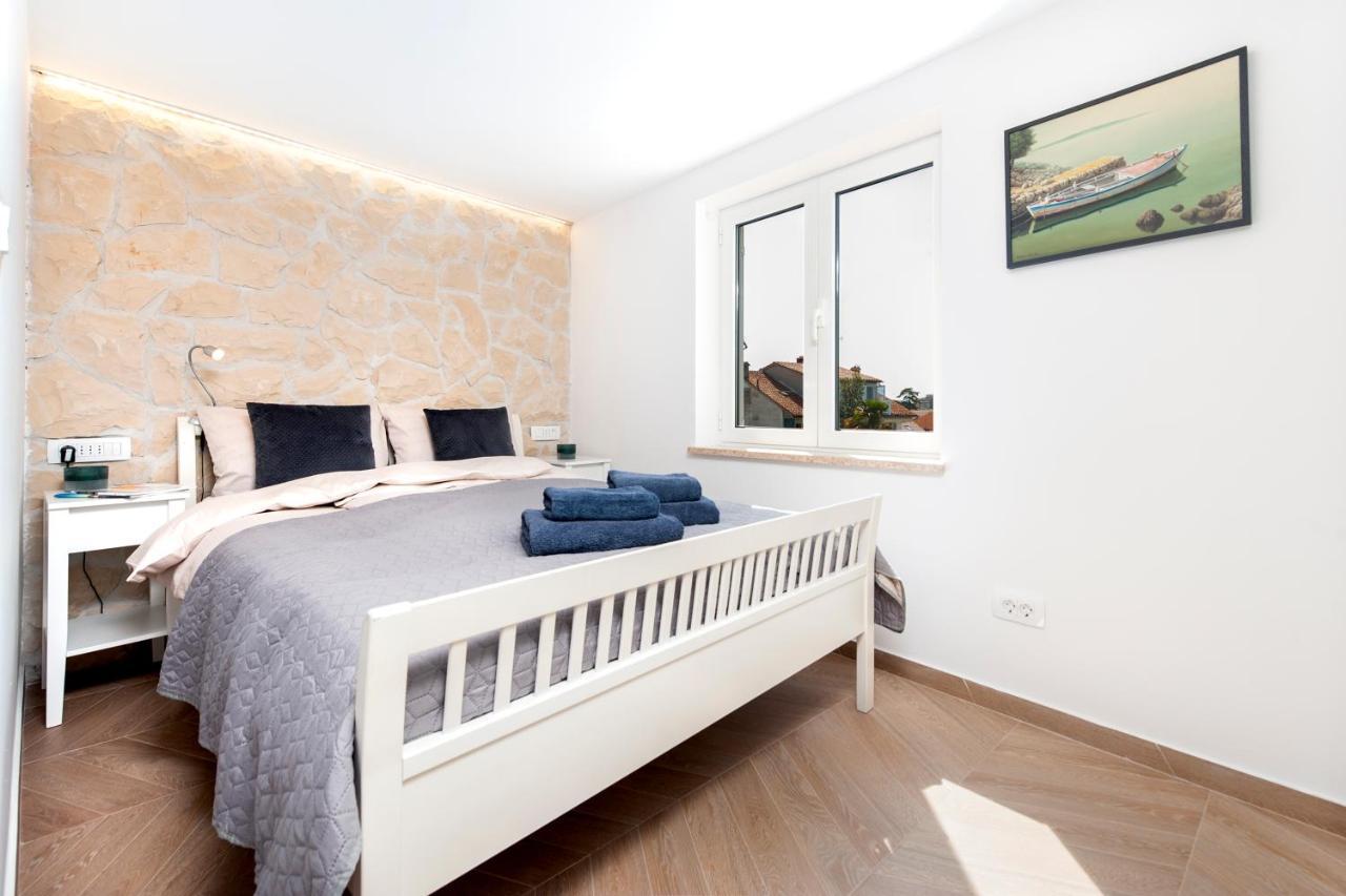 罗维尼Casa Bellavista Sea View别墅 外观 照片