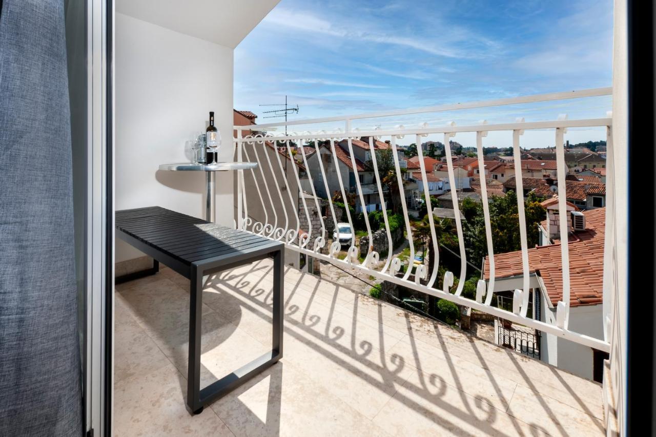 罗维尼Casa Bellavista Sea View别墅 外观 照片